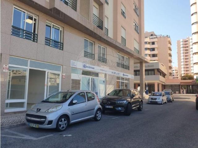 Loja alugar em São Domingos de Benfica, Lisboa