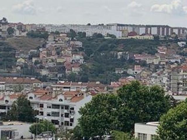 Garagem venda em Covas de Ferro, Sintra