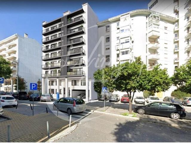 Terreno venda em Lisboa
