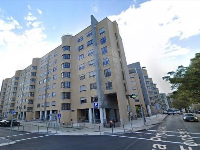 Garagem alugar em Lisboa