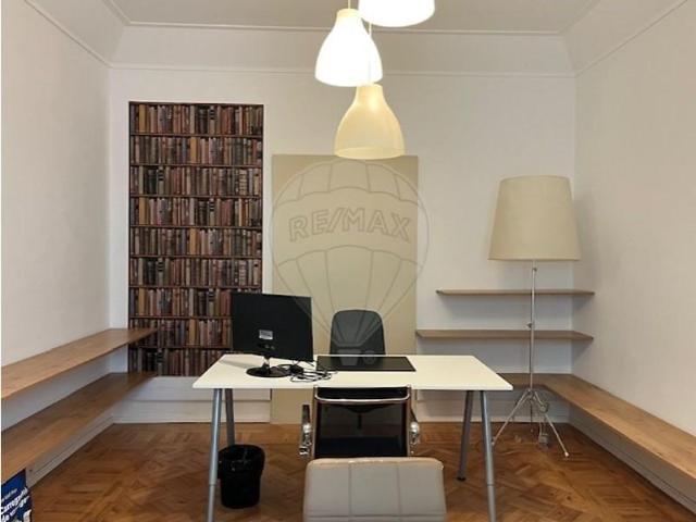 Escritório alugar em Santo António, Lisboa