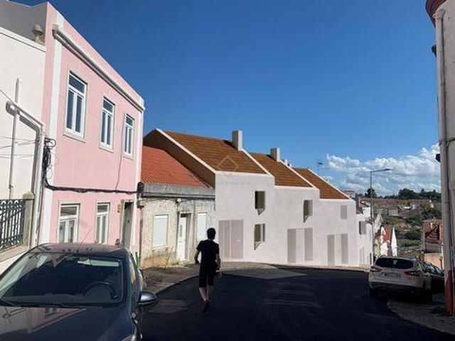 Loja venda em Picheleira, Lisboa
