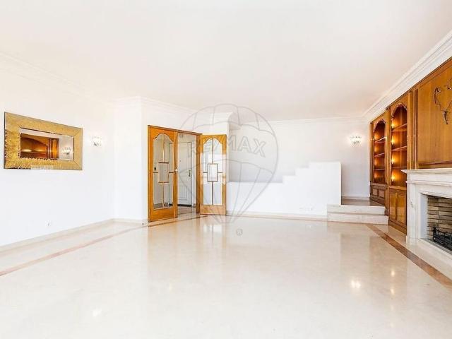 Apartamento alugar em Lisboa