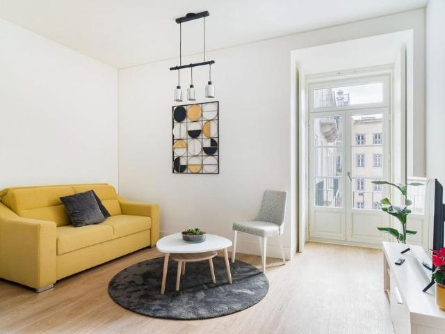 Apartamento alugar em Misericórdia, Lisboa