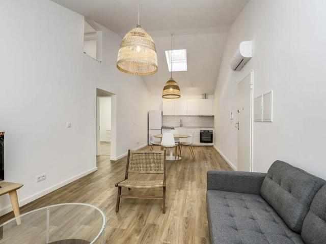 Apartamento alugar em São Bento, Lisboa