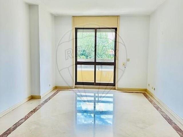 Apartamento alugar em Lisboa
