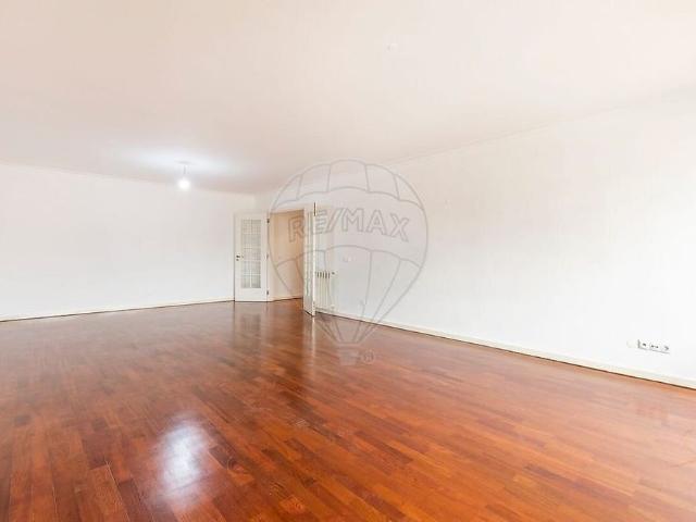 Apartamento alugar em Lisboa