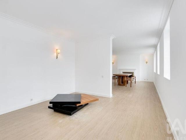 Apartamento alugar em Avenidas Novas, Lisboa