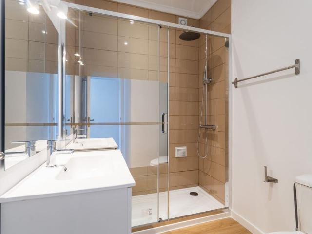 Apartamento alugar em Santa Clara, Lisboa