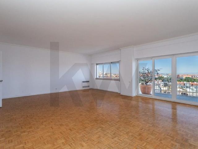 Apartamento alugar em Avenidas Novas, Lisboa