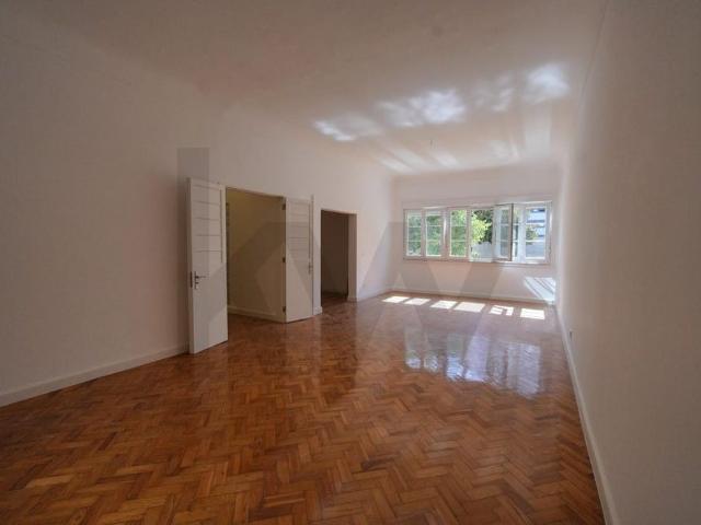 Apartamento alugar em Avenidas Novas, Lisboa