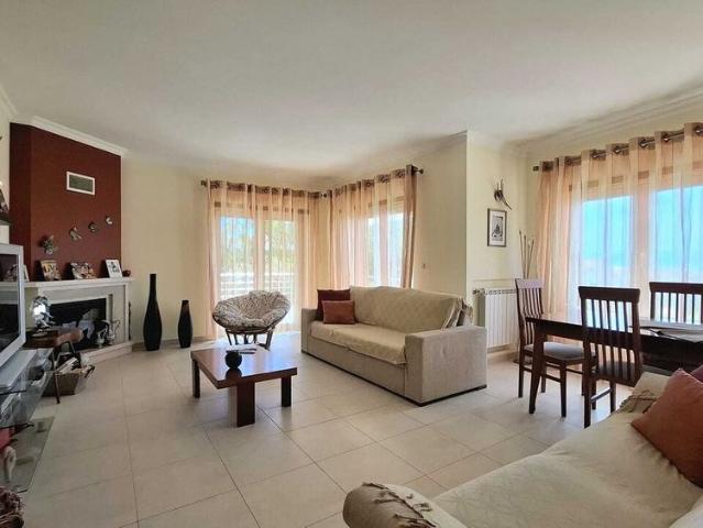 Apartamento alugar em Lapa da Serra, Mafra