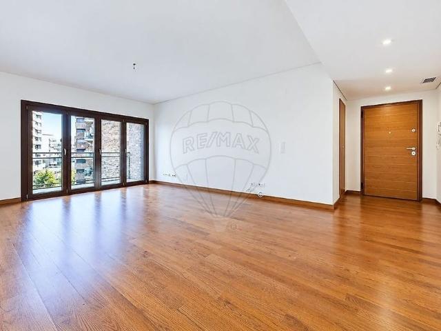Apartamento alugar em Odivelas