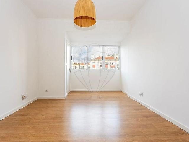 Apartamento alugar em Damaia, Amadora