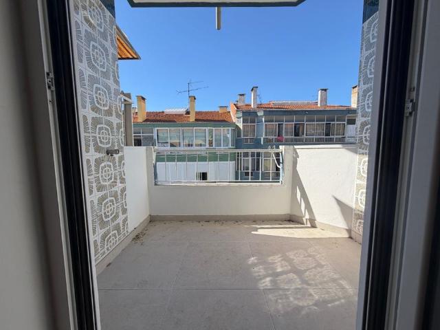 Apartamento alugar em Oeiras, Lisboa