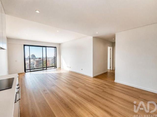 Apartamento alugar em Avenidas Novas, Lisboa