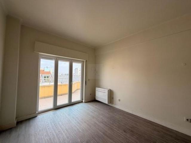 Apartamento alugar em Avenidas Novas, Lisboa