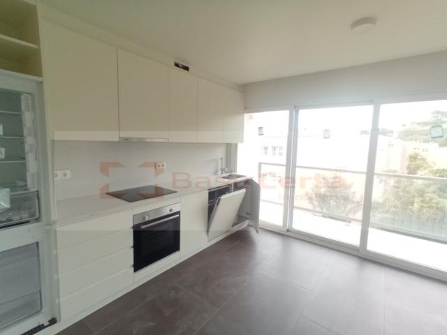 Apartamento venda em Santa Clara, Lisboa
