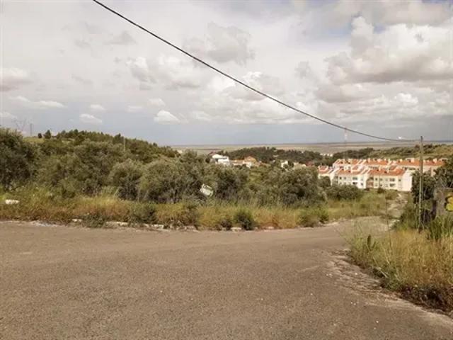 Terreno venda em Castanheira Do Ribatejo, Lisboa
