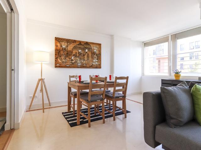 Apartamento alugar em Quinta do Lambert, Lisboa