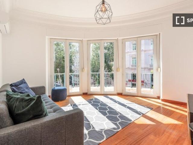 Apartamento alugar em Santo António, Lisboa