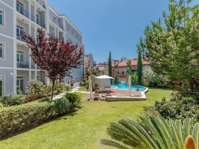 Apartamento alugar em Santo António, Lisboa