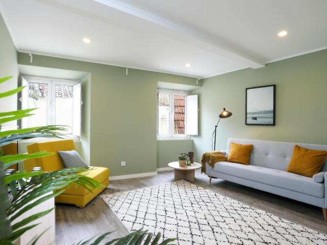 Apartamento alugar em São Vicente de Fora, Lisboa