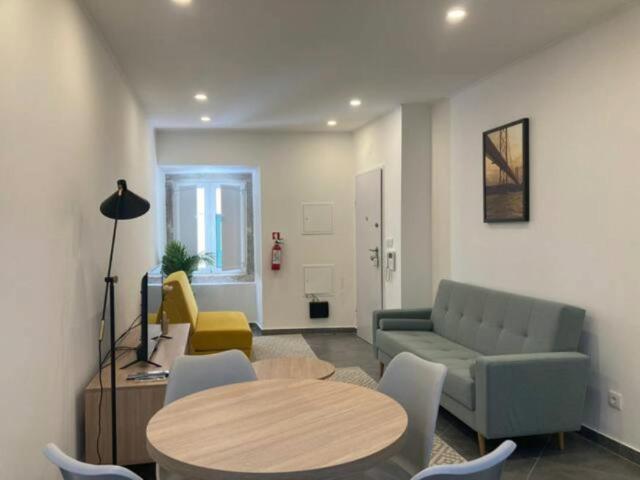Apartamento alugar em São Vicente de Fora, Lisboa