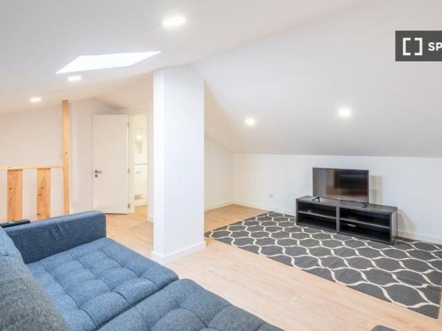 Apartamento alugar em Mouraria, Lisboa
