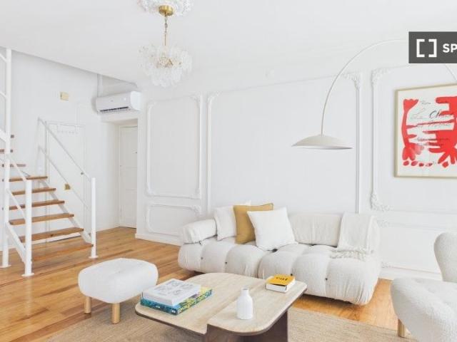 Apartamento alugar em Santa Maria Maior, Lisboa