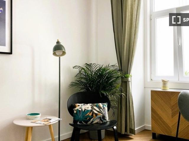 Apartamento alugar em São Vicente de Fora, Lisboa