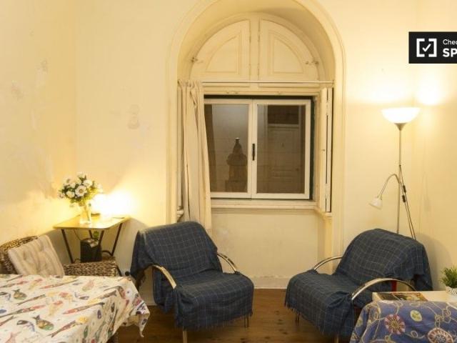Apartamento alugar em Mercês, Lisboa