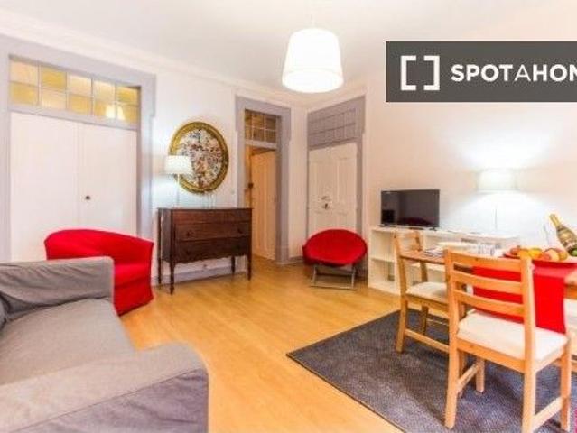Apartamento alugar em Misericórdia, Lisboa