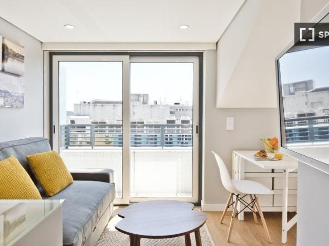 Apartamento alugar em Estrela, Lisboa