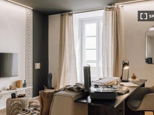 Apartamento alugar em Estrela, Lisboa