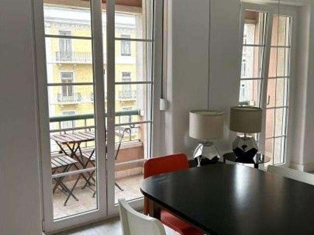 Apartamento alugar em Santo António, Lisboa