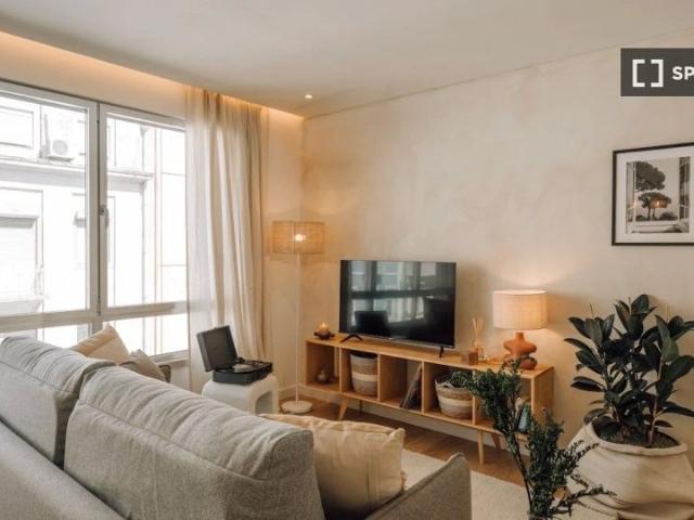 Apartamento alugar em Bairro de São Miguel, Lisboa