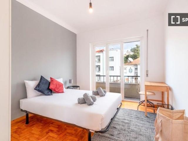Apartamento alugar em Quinta do Lambert, Lisboa