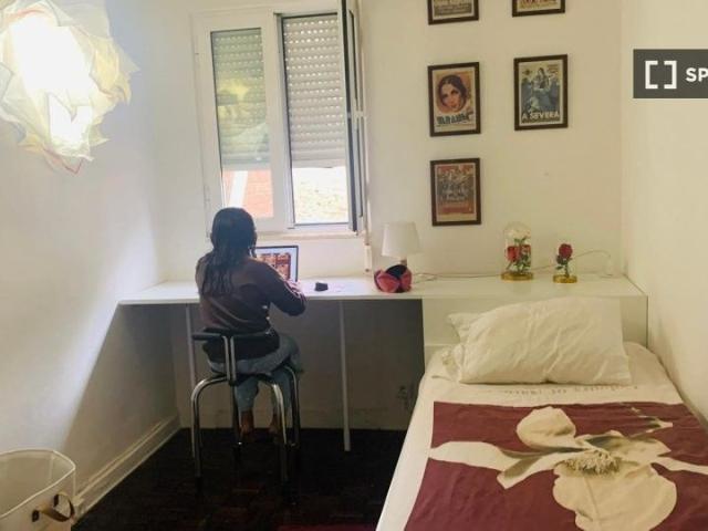 Apartamento alugar em Célula C, Lisboa