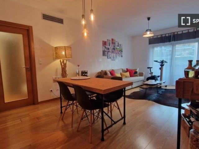 Apartamento alugar em Terraços da Ponte, Santiago Dos Velhos