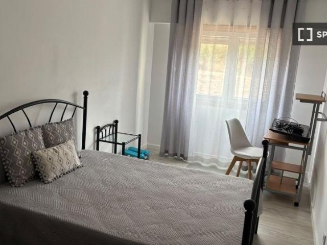 Apartamento alugar em Urbanização do Neudel, Amadora