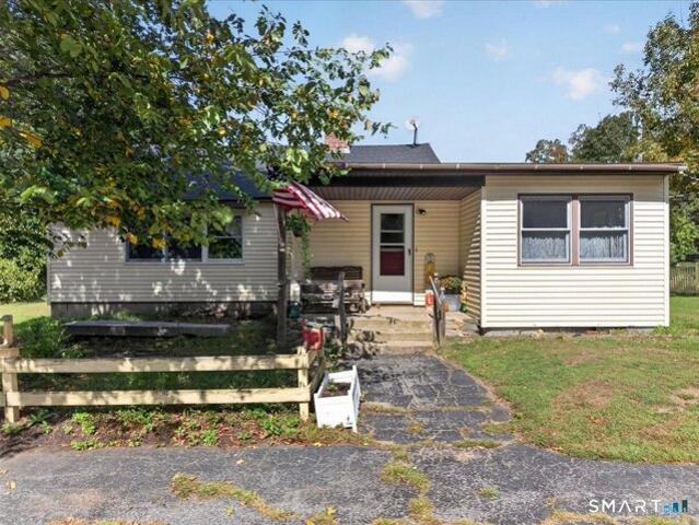 House for sale in Canterbury, Northeastern Connecticut Planning Region