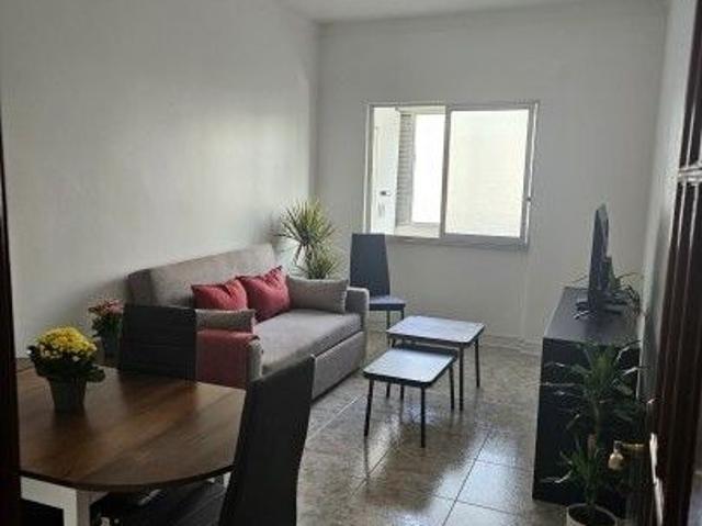 Apartamento alugar em Torcatas, Almada