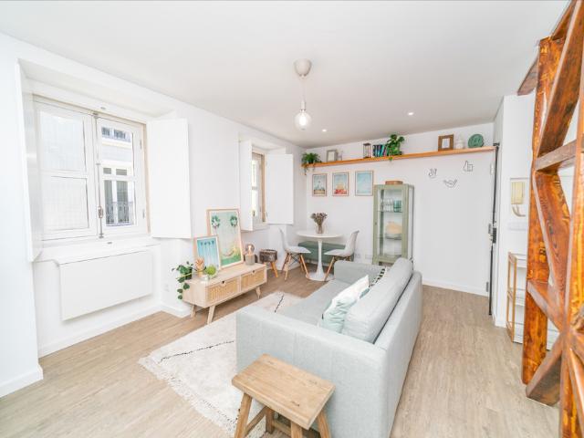 Apartamento alugar em Santo António, Lisboa