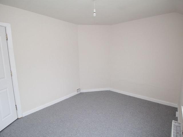 Terraced House for sale in Longford