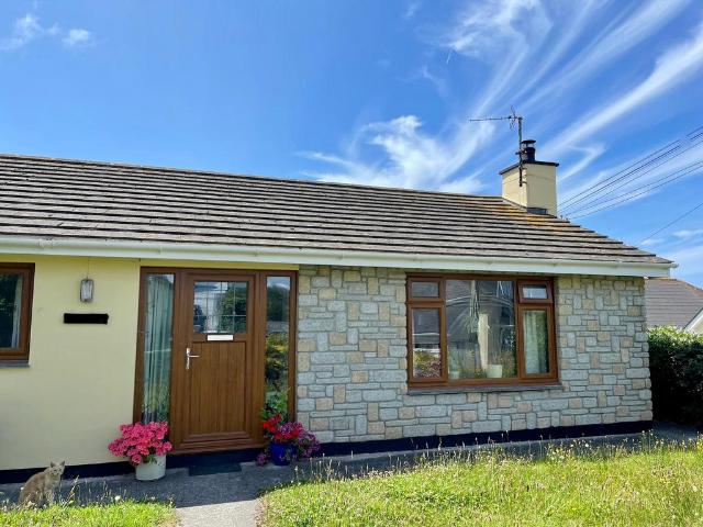 House for rent in Penwartha Coombe, Cornwall