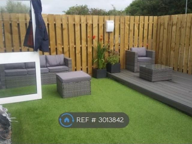 Apartment for rent in Penwartha Coombe, Cornwall