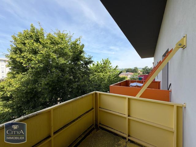 Appartement vente à La Tour-du-Pin, L'isle-d'abeau
