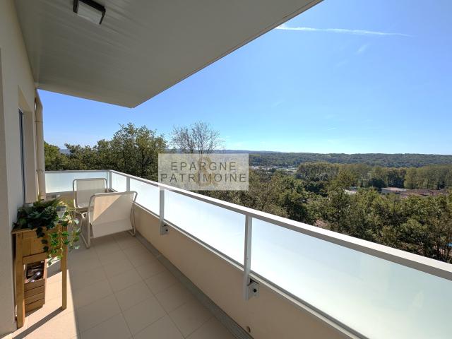 Appartement vente à La Tour-du-Pin, L'isle-d'abeau