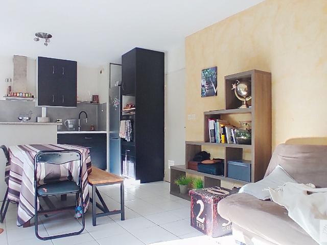 Appartement vente à L'Isle-d'Abeau, Isère
